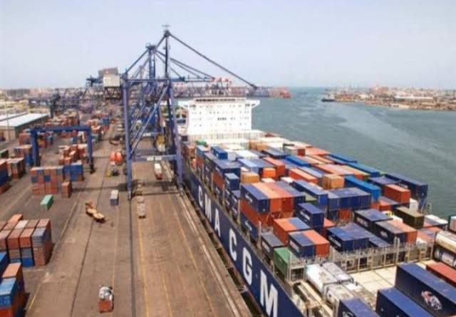 «جمارك الإسكندرية» تحقق أرقاما قياسية بتحصيل الضرائب والرسوم.. إليك التفاصيل
