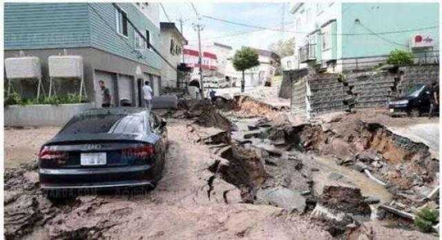 مصرع 30 شخص بسبب إعصار ”كومباسو” فى الفلبين