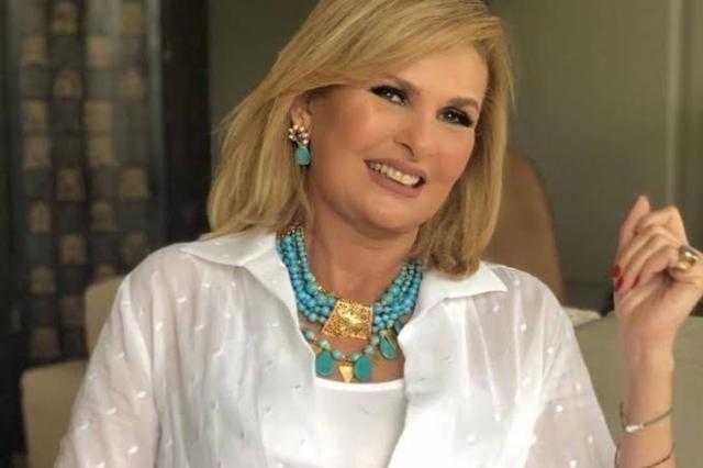 يسرا تكشف عن هوية صاحب فكرة تصوير أغنية ”٣ دقات” على طريقة الفيديو كليب