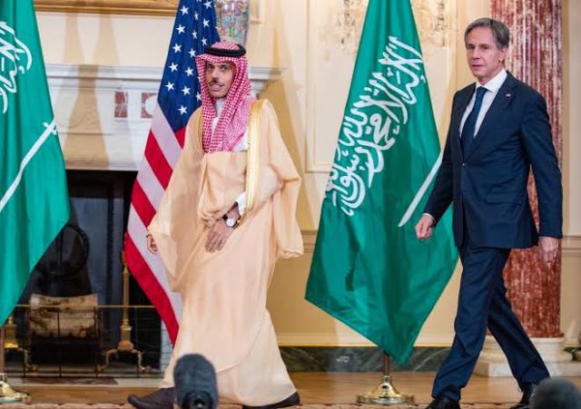 وزير الخارجية السعودي والأمريكي 