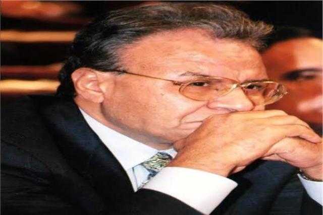 إلهام شاهين ناعية فوزى فهمى: ”هو كان مثال للمفكر المثقف المتواضع الزاهد”