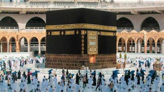 بث مباشر.. صلاة التراويح من الحرم المكي ليلة 25 رمضان 1443هـ