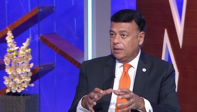 رئيس مصر القابضة للتأمين: نمتلك 70% من القاهرة الخديوية