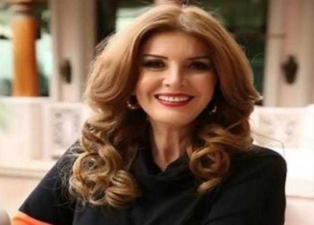 ميرفت أمين تكثف عدد ساعات ”حكايتى مع الزمان” استعدادًا لعرضها قريبًا