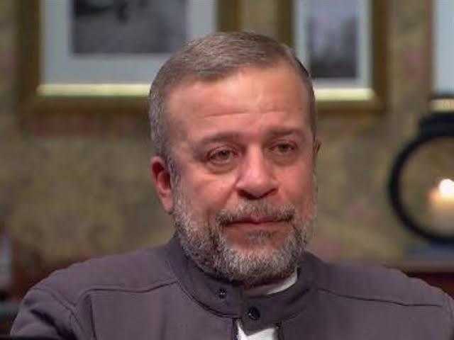 ”مسيء لمصر”.. شريف منير يفتح النار على صناع فيلم ”ريش”