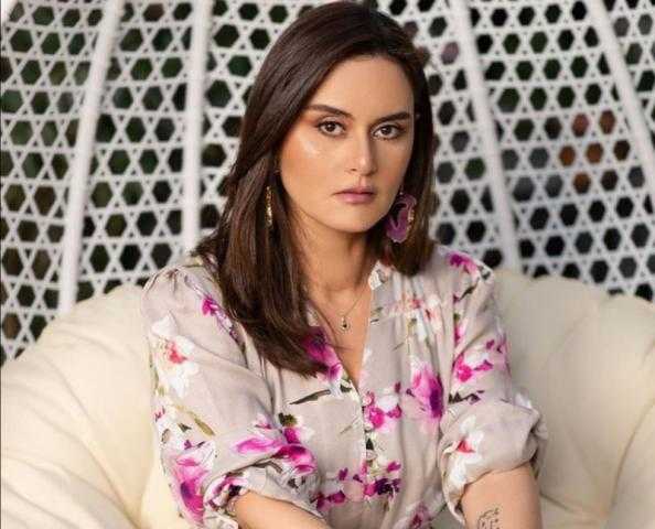 رشا مهدي تدخل لوكيشن تصوير ”لحظة ضعف” أمام خالد سرحان