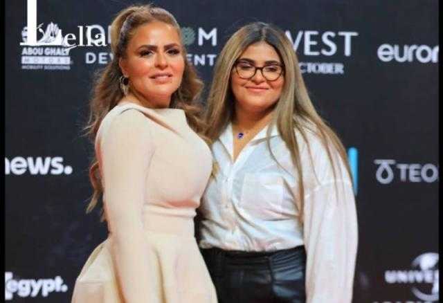 بالصور.. ابنة أحمد السقا تخطف الأضواء على «الريد كاربت» بالجونة السينمائى