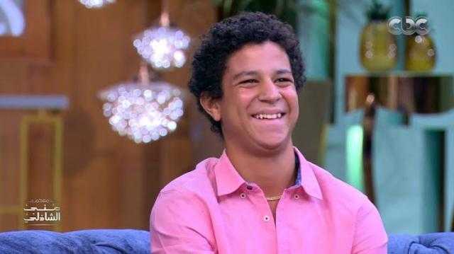 عاش يا داش.. تعرف إلى قصة «البنطلون» الذي لاحقه المصورون في الجونة