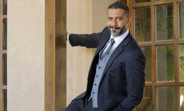 محمد فراج: ”الممثل دائمًا فى حرب نفسية بين شخصيته الحقيقة والتى يؤديها”