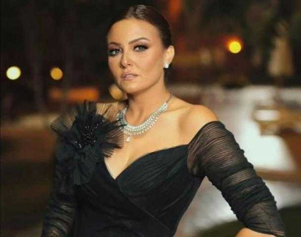 نقل بشرى للمستشفى بعد تعرضها لحادث في الجونة