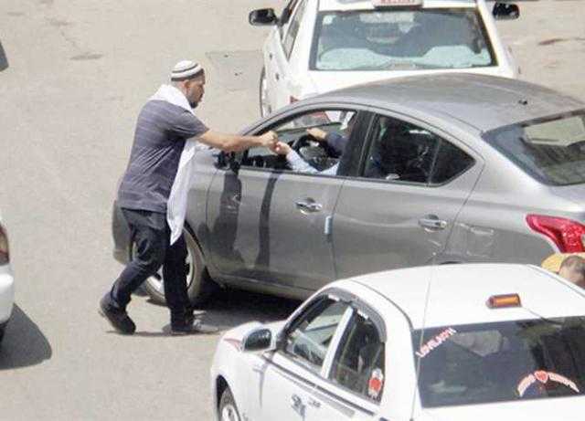 «هتدفع هتركن».. ضبط سُياس لإجبارهم المواطنين دفع المال بالنزهة