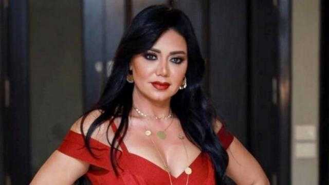 تأجيل الحكم على رانيا يوسف في دعوى نزار الفارس لـ31 أكتوبر