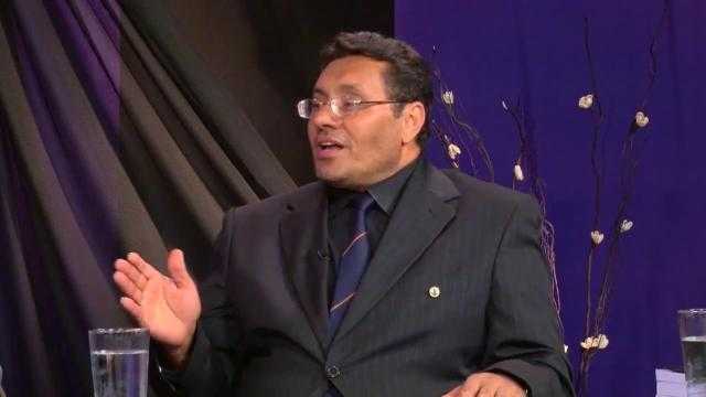 «فيديو» عضو مجمع البحوث يرد على مصطفى راشد: شاذ ويضيّع الدين