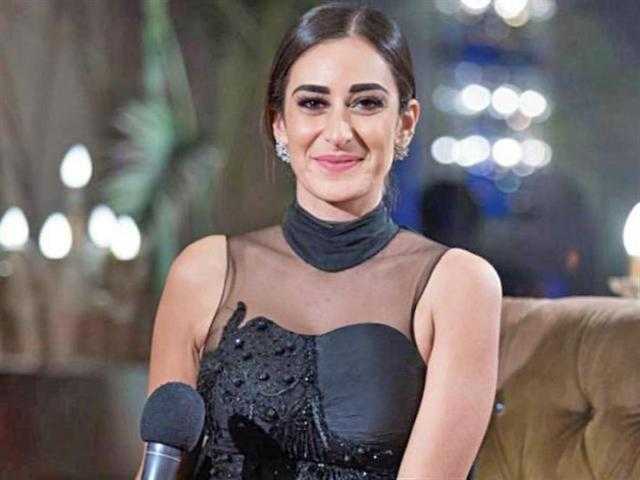 بعد انفصالها.. أمينة خليل تحدد مواصفات فارس أحلامها
