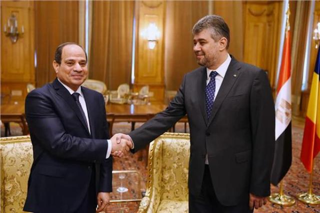 الرئيس السيسي ونظيره الروماني