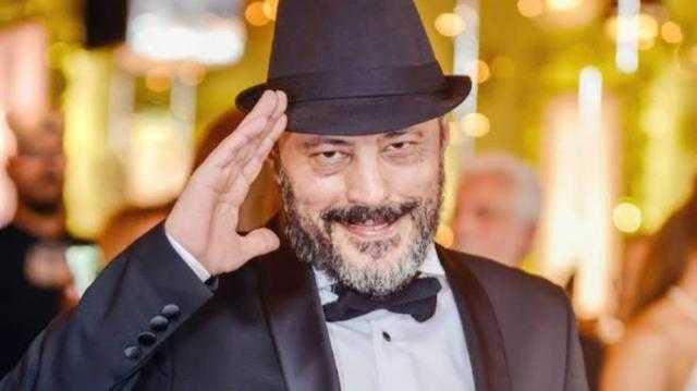 عمرو عبد الجليل يودع لوكيشن تصوير «فيلم تجاري» استعدادًا لعرضه قريبًا