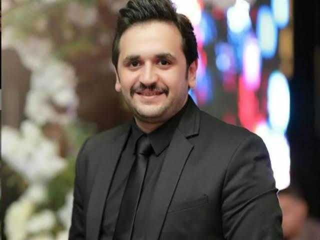 مصطفى خاطر يتواجد في شبرامنت من أجل «مربع برمودا»