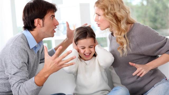 مشاكل أسرية ضحيتها الأطفال