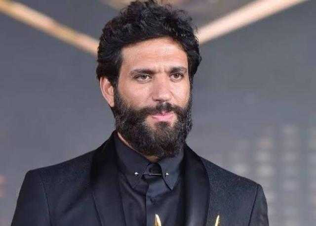 حسن الرداد يتواجد في ٦ أكتوبر تحت تهديد السلاح