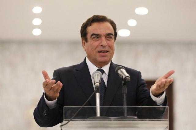 على غرار السعودية.. البحرين تطرد السفير اللبناني