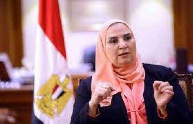 بشرى.. وزيرة التضامن: إدراج لاعبي الكرة والممثلين ضمن العمالة غير المنتظمة