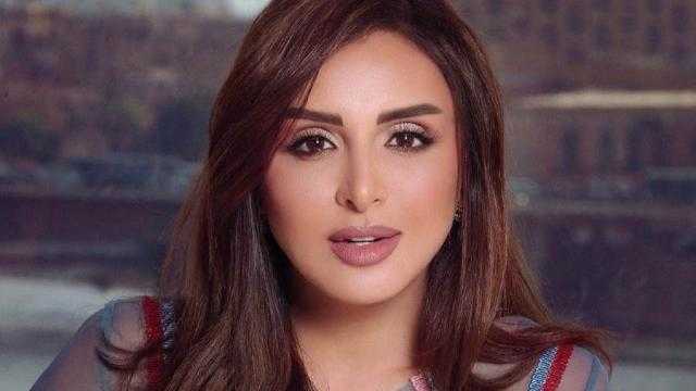 «الصيف مابيمشيش».. أنغام تمازح جمهورها بسبب الأوضاع الجوية
