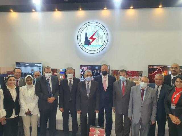 بالصور.. كواليس افتتاح وزير الكهرباء لمعرض «إيجيبت إينرجي» في نسخته الـ30