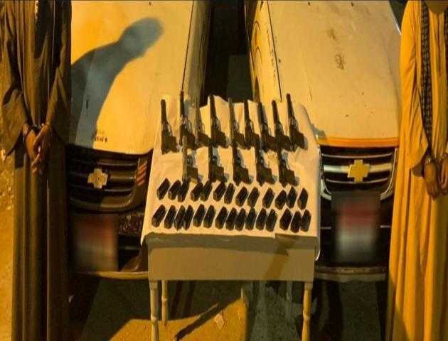 سقوط عصابة السلاح.. قبل ترويج 14 طبنجة على عملائهم