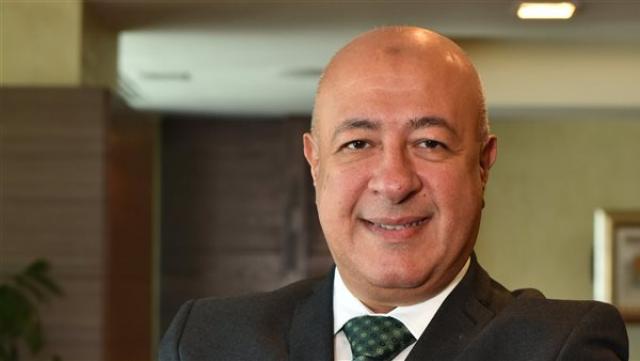 يحيى أبوالفتوح نائب رئيس البنك الأهلي المصري
