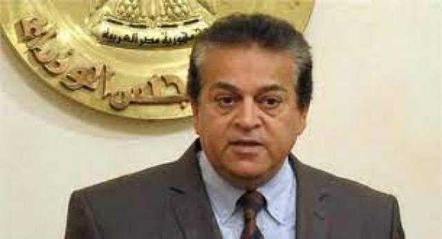 سؤال موجه للقائم بأعمال وزيرة الصحة.. والأخير:«مفيش حد يقدر يجاوب على السؤال دا»