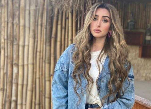 «من صندوق الذكريات».. ظهور نادر لـ هنا الزاهد برفقة سمير غانم وطلعت زكريا