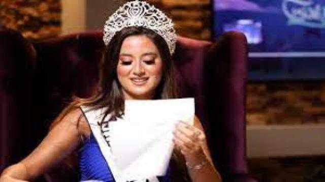 اخلعى دا .. طلب جريء لإعلامي من ملكة جمال مصر 2021