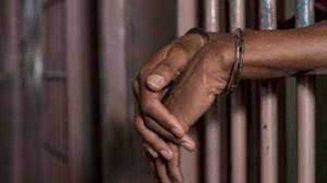 الجيزة.. حبس موظف سابق لاتهامه بالنصب