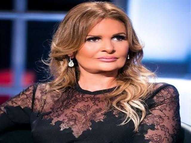 «صافي وفافي» تُعيد يسرا للمسرح بعد 20 عامًا