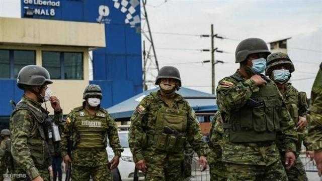 بأسلحة ومتفجرات.. مقتل وإصابة 93 سجينًا في تمرد بالإكوادور
