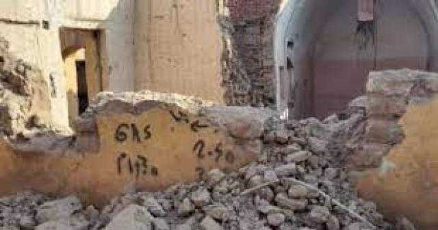 بسبب تداعيات الطقس.. إصابات وسقوط منازل بأسوان