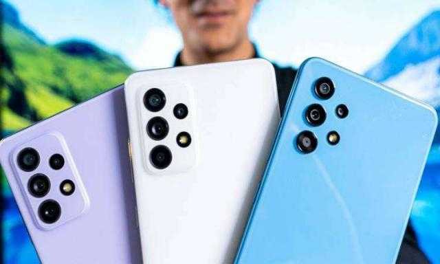 «مواصفات جبارة».. تسريبات جديدة عن مواصفات هاتف «Galaxy A33 5G»