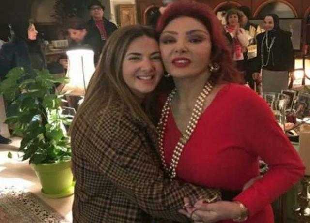 نبيلة عبيد توجه رسالة دعم لـ «دنيا سمير غانم»