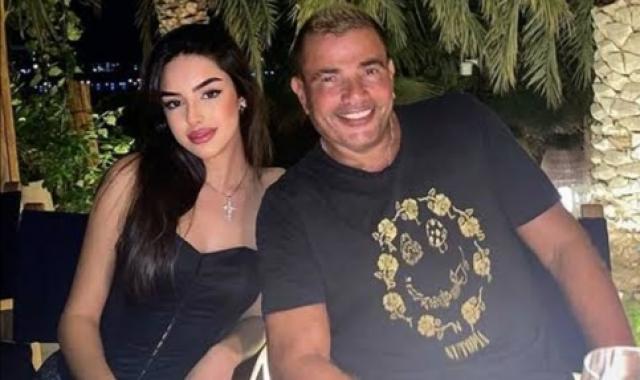 عمرو دياب وتيارا واهب 