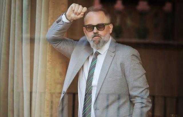 شاهد.. أحدث ظهور لـ محمد محمود عبد العزيز من كواليس «نقل عام»