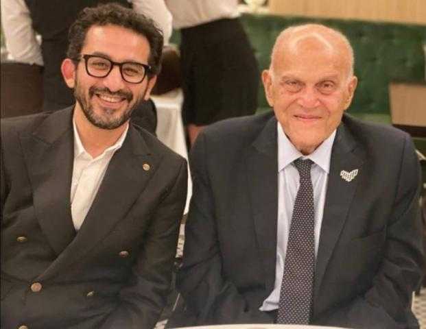 أحمد حلمي يحتفل بعيد ميلاد الدكتور مجدي يعقوب