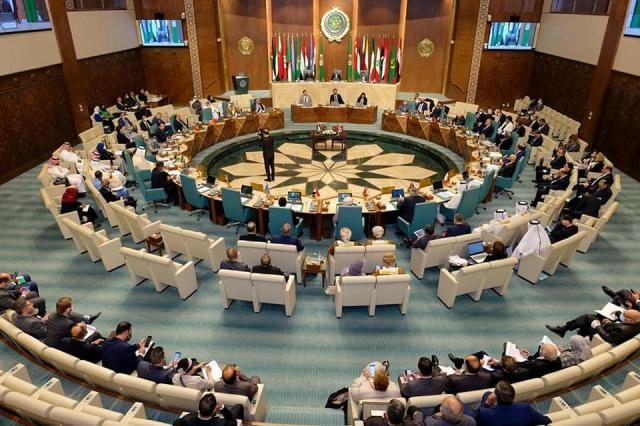 خلال الاجتماع