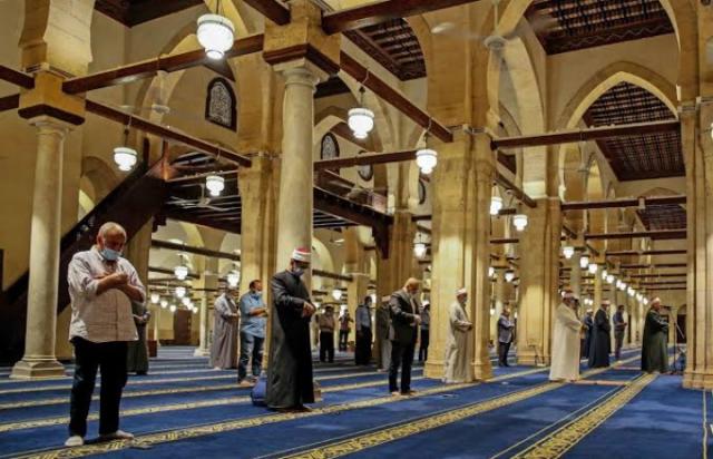 مُترجمة لـ19 لغة وبالإشارة.. خطبة الجمعة عن «الأسرة.. سكن ومودة»