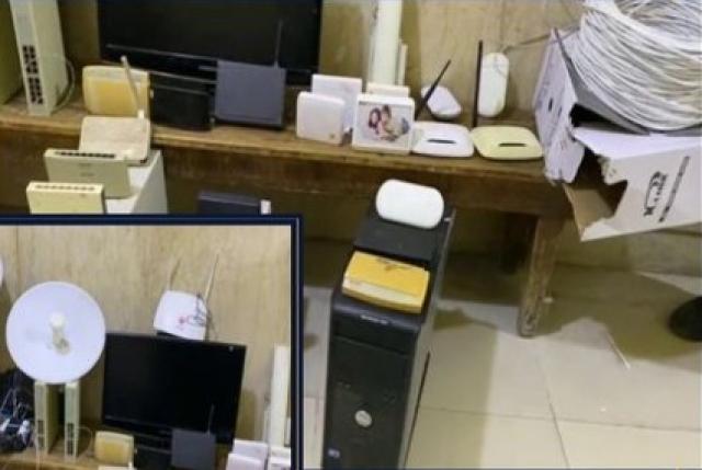 ضبط المتهم بإنشاء منظومة اتصالات لتوزيع الإنترنت بدون ترخيص