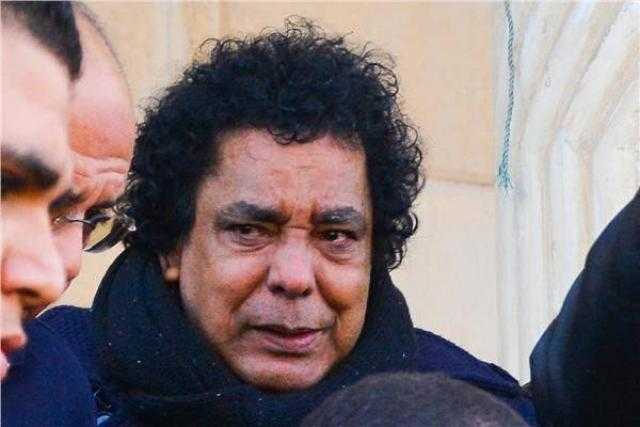 تشييع جثمان ابن شقيقة محمد منير بعد صلاة الظهر