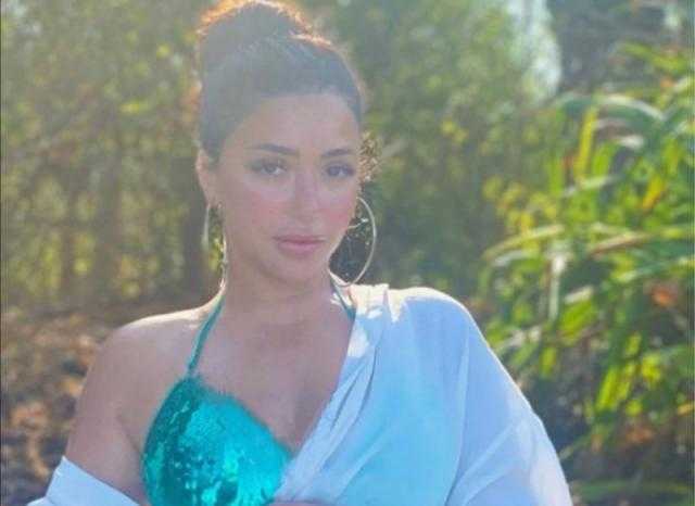 سارة سلامة تكشف حقيقة خضوعها لعملية تجميل