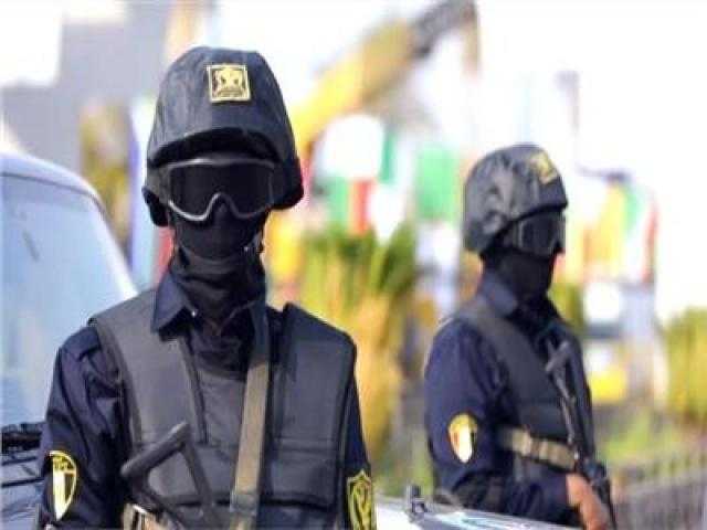 سقوط ضابط الشرطة المزيف.. نصب كمائن بالساحل