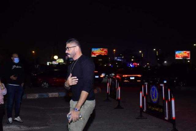 بالصور.. خالد سيلم يصل عزاء سهير البابلي
