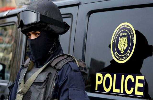 «الداخلية» تكشف حقيقة طوابير شراء المخدرات في بورسعيد