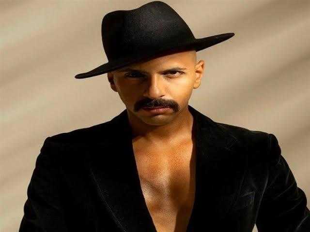 غرامة وإيقاف.. نقابة الموسيقيين تكشف نتائج التحقيق مع «أبو الروس»